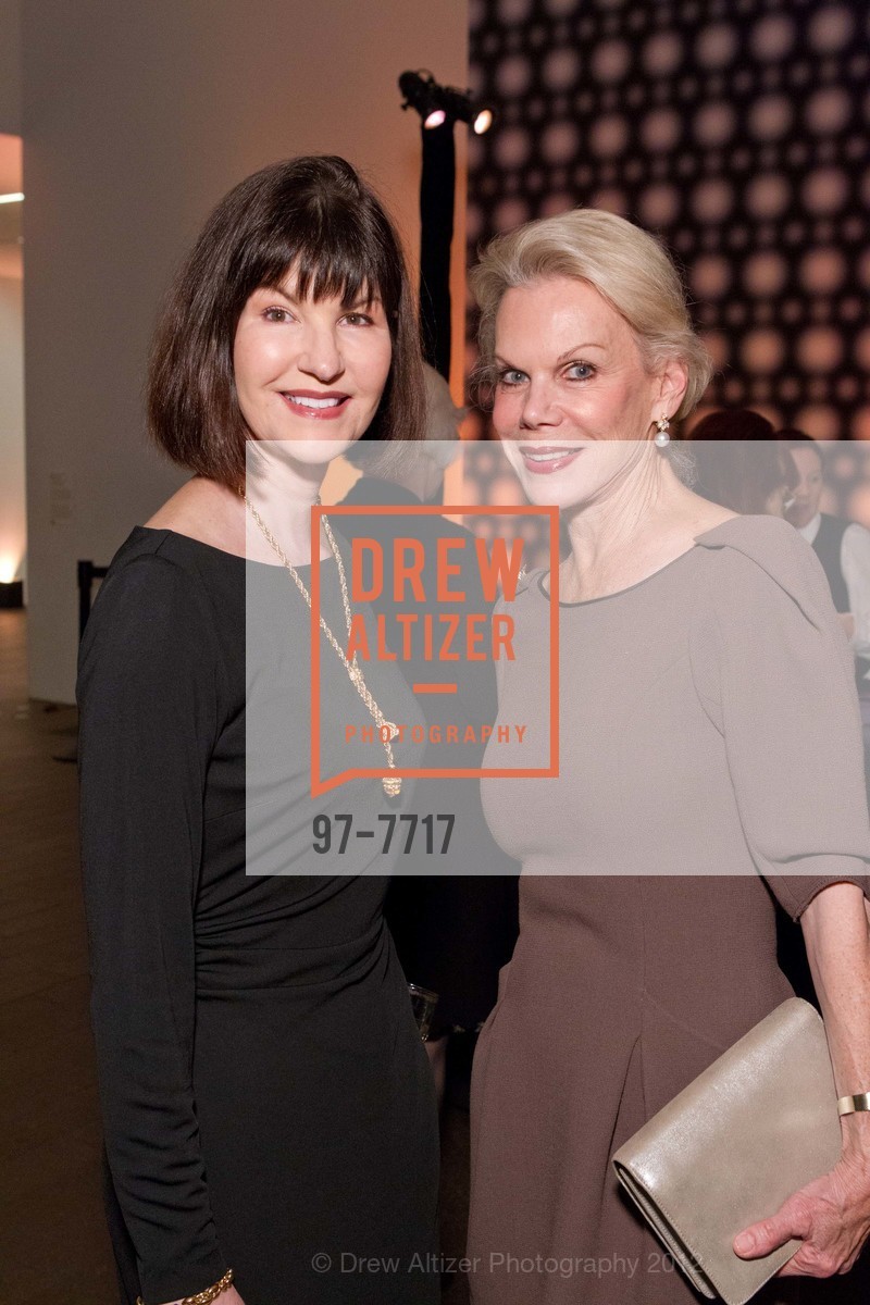 Holly Kully, Sandra Farris, Photo #97-7717