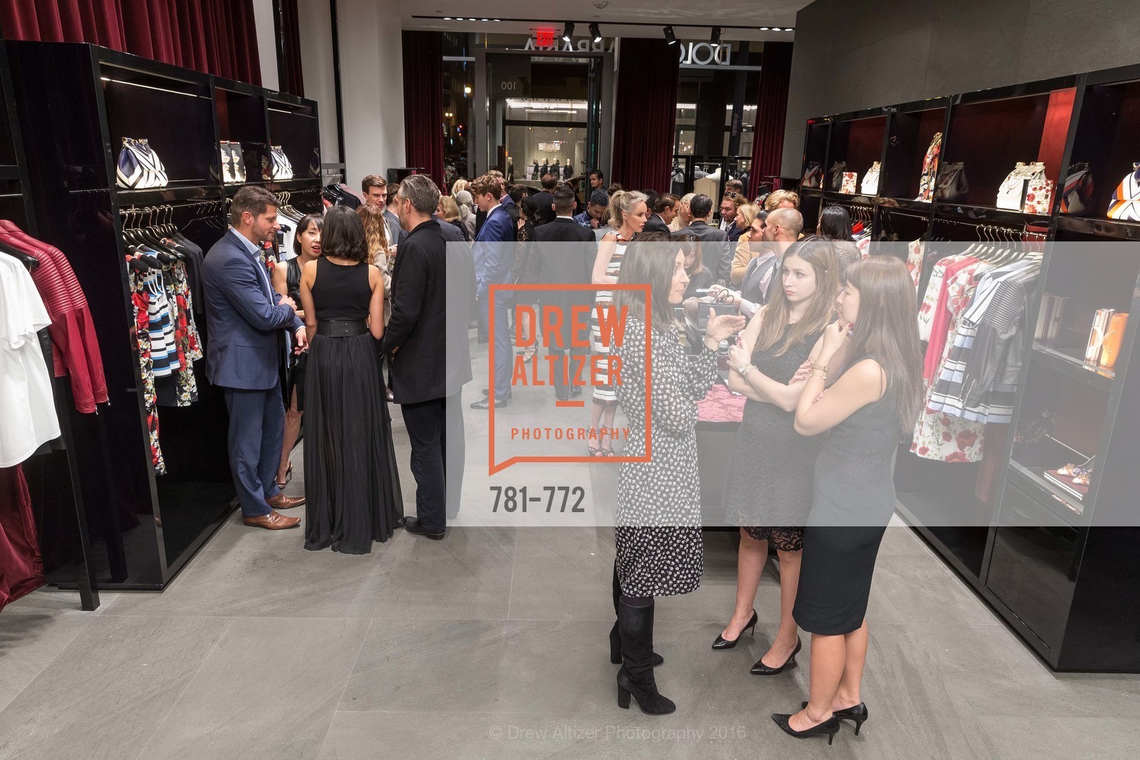 Atmosphere, Dolce and Gabbana Boutique Opens Spring, Dolce and Gabbana Boutique, January 27th, 2016,Drew Altizer, Drew Altizer Photography, full-service agency, private events, San Francisco photographer, photographer california