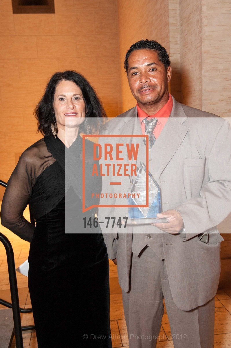 Sharon Miller, Alphonso Rhodes, Renaissance BIG IMPACT Gala 2012, Bently Reserve. 301 Battery Street, October 2nd, 2012, Photo #146-7747 Sharon Miller, Alphonso Rhodes, Photo #146-7747