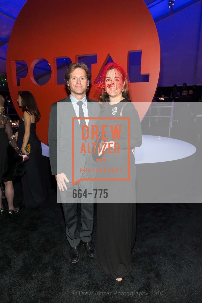 Trevor Traina, Alexis Traina, Photo #664-775