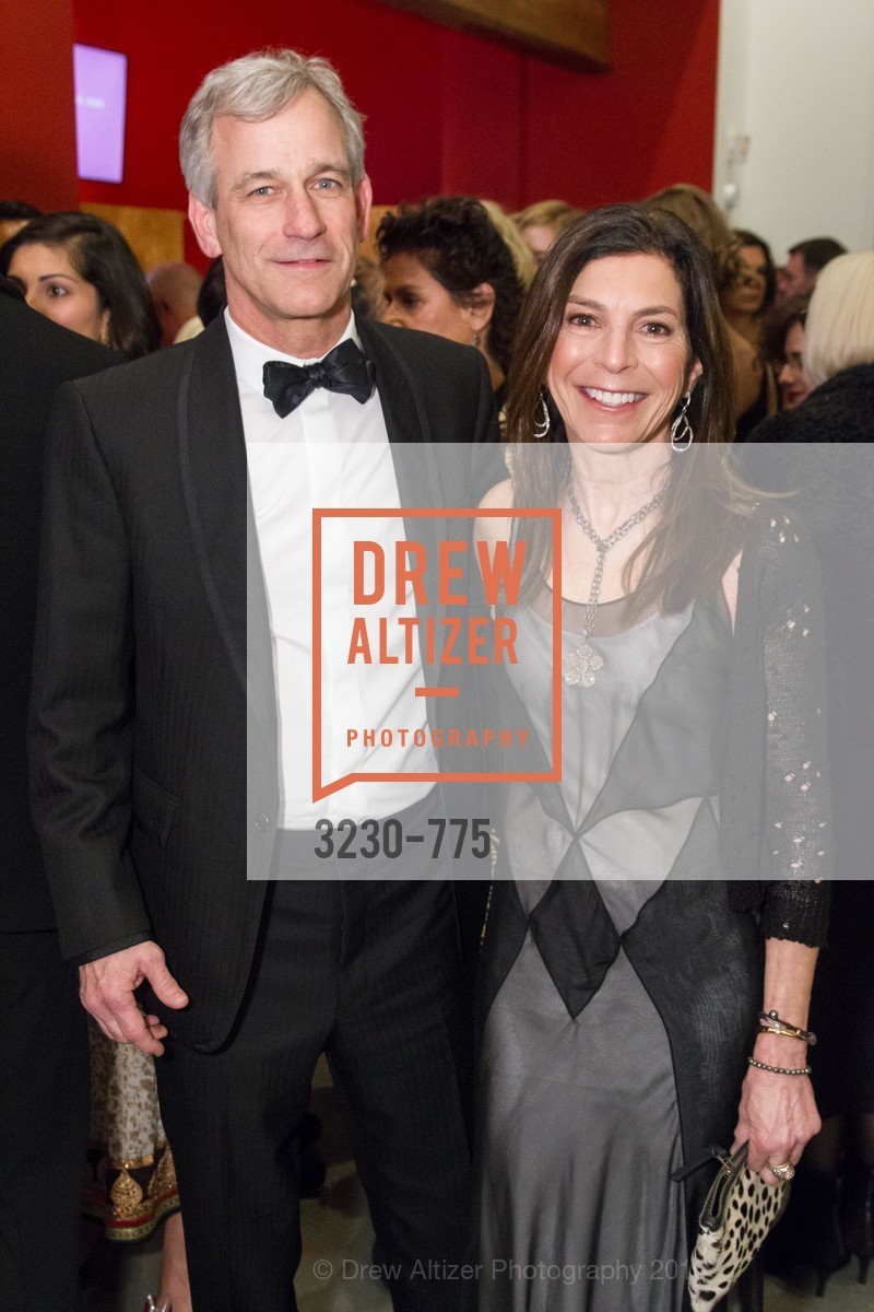 David Whitlock, Susan Swig, UC Berkeley Art Museum & Pacific Film Archive Gala, UC Berkeley. 2120 Oxford Street, January 28th, 2016, Photo #3230-775 David Whitlock, Susan Swig, Photo #3230-775