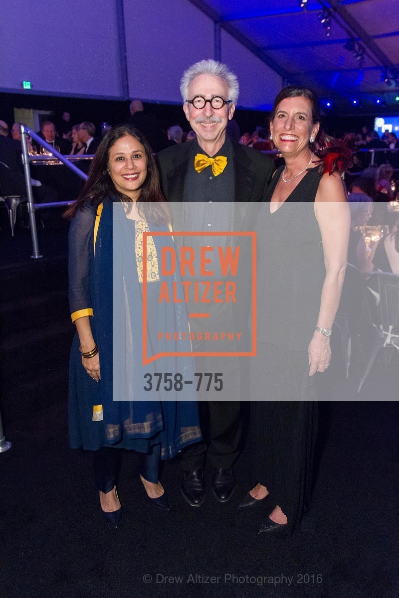Nicholas Dirks, Janaki Bakhle, Bettina Duvall, UC Berkeley Art Museum & Pacific Film Archive Gala, UC Berkeley. 2120 Oxford Street, January 28th, 2016, Photo #3758-775 Nicholas Dirks, Janaki Bakhle, Bettina Duvall, Photo #3758-775