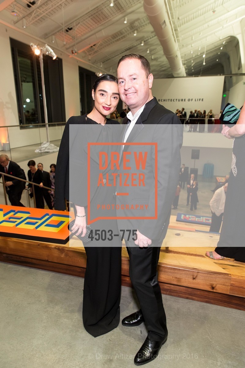 Olya Dzilikhova, Edward Dubrovsky, UC Berkeley Art Museum & Pacific Film Archive Gala, UC Berkeley. 2120 Oxford Street, January 28th, 2016, Photo #4503-775 Olya Dzilikhova, Edward Dubrovsky, Photo #4503-775