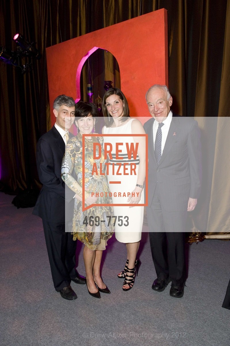 Gary Lauder, Laura Lauder, Stephanie Oshman, Leonard Lauder, 2012 Oshman Family Jewish Community Center (OFJCC) Auction and Gala, US, February 11th, 2012, Photo #469-7753 Gary Lauder, Laura Lauder, Stephanie Oshman, Leonard Lauder, Photo #469-7753