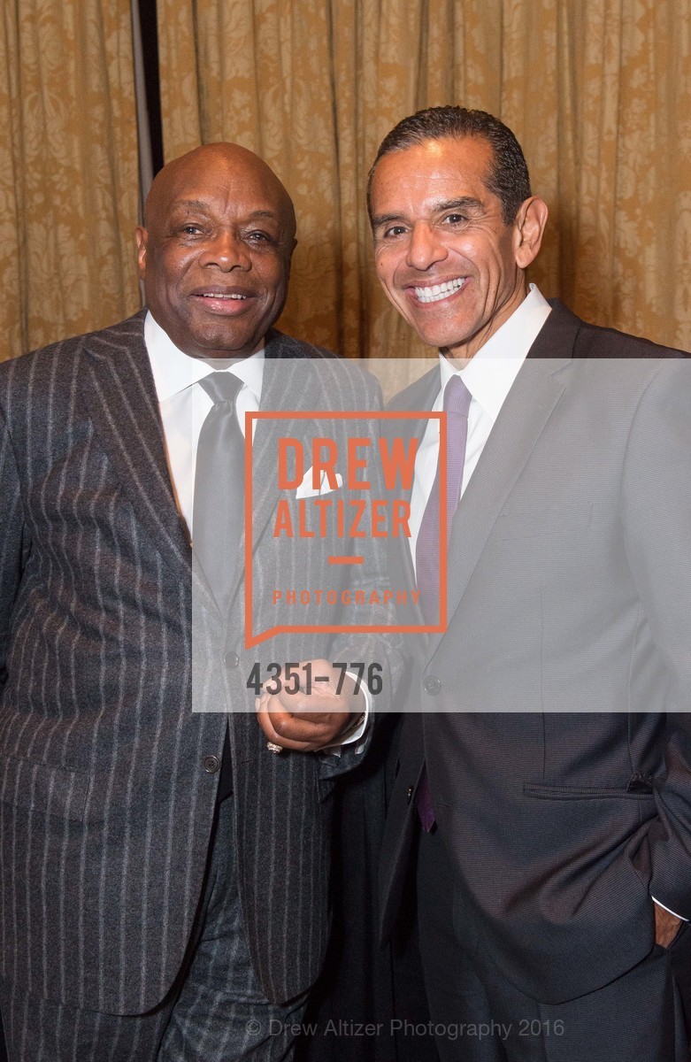 Willie Brown, Antonio Villaraigosa, Wilkes Bashford Funeral, Grace Cathedral. 1100 California St, January 29th, 2016,Drew Altizer, Drew Altizer Photography, full-service agency, private events, San Francisco photographer, photographer california
