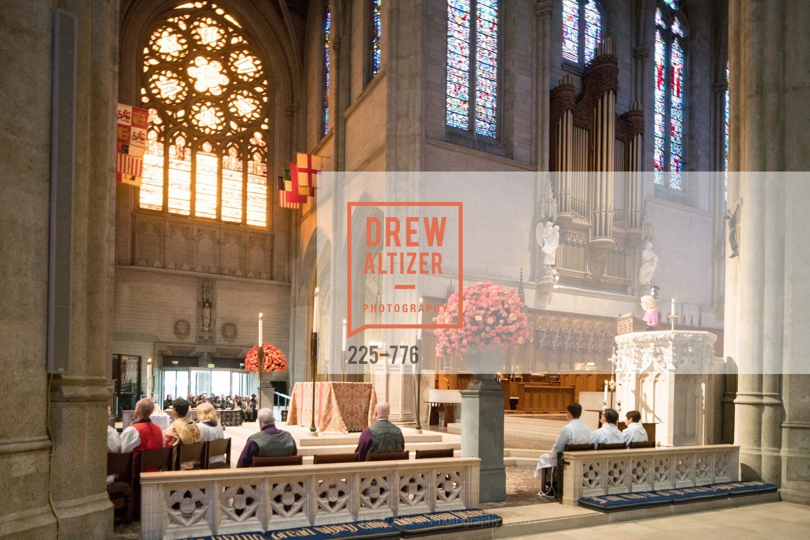 Atmosphere, Wilkes Bashford Funeral, Grace Cathedral. 1100 California St, January 29th, 2016,Drew Altizer, Drew Altizer Photography, full-service agency, private events, San Francisco photographer, photographer california