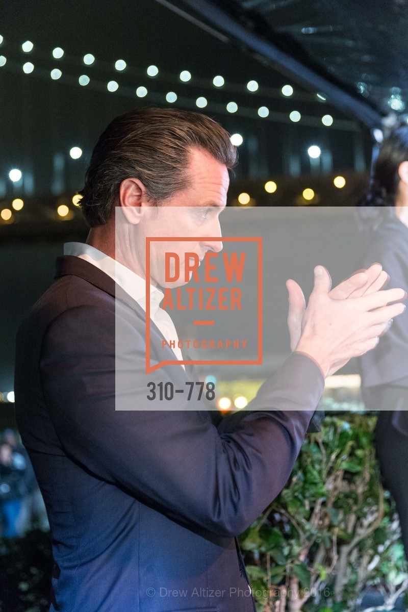 Gavin Newsom, The Bay Lights Grand Relighting Celebration, Epic Steakhouse. 369 The Embarcadero, January 29th, 2016,Drew Altizer, Drew Altizer Photography, full-service event agency, private events, San Francisco photographer, photographer California