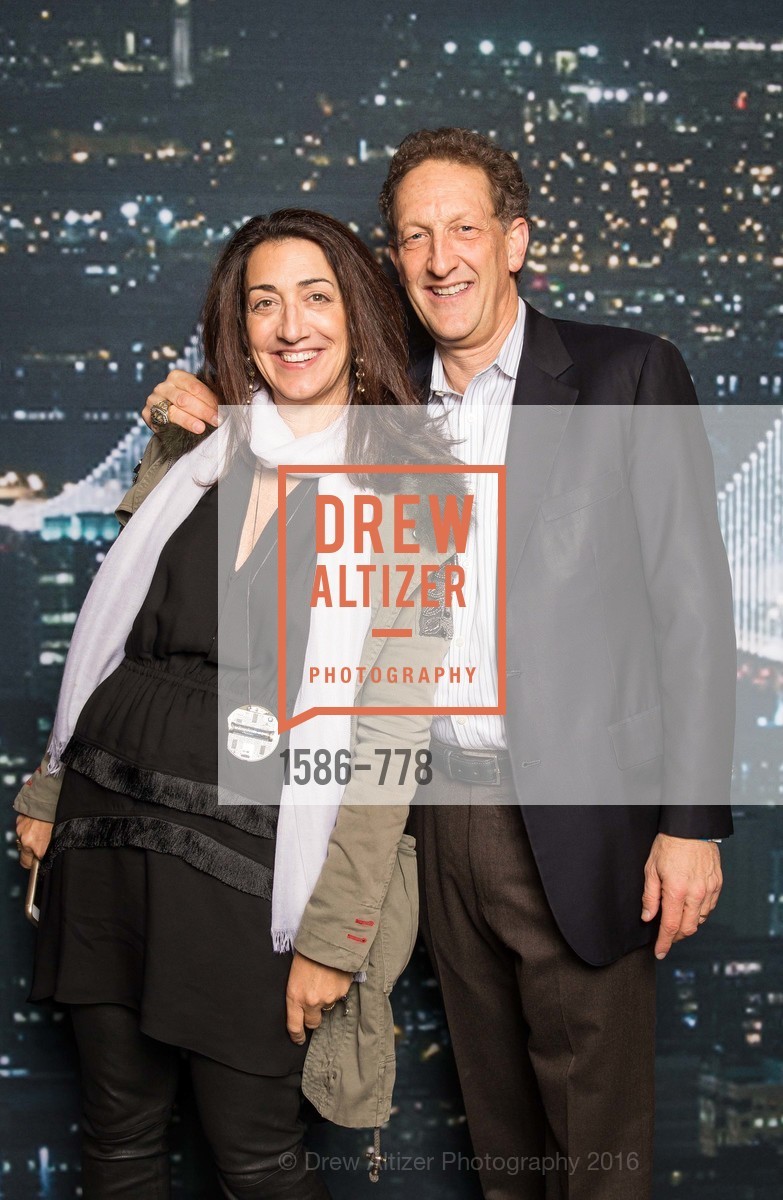Photo Booth, The Bay Lights Grand Relighting Celebration, January 29th, 2016, Photo,Drew Altizer, Drew Altizer Photography, full-service agency, private events, San Francisco photographer, photographer california