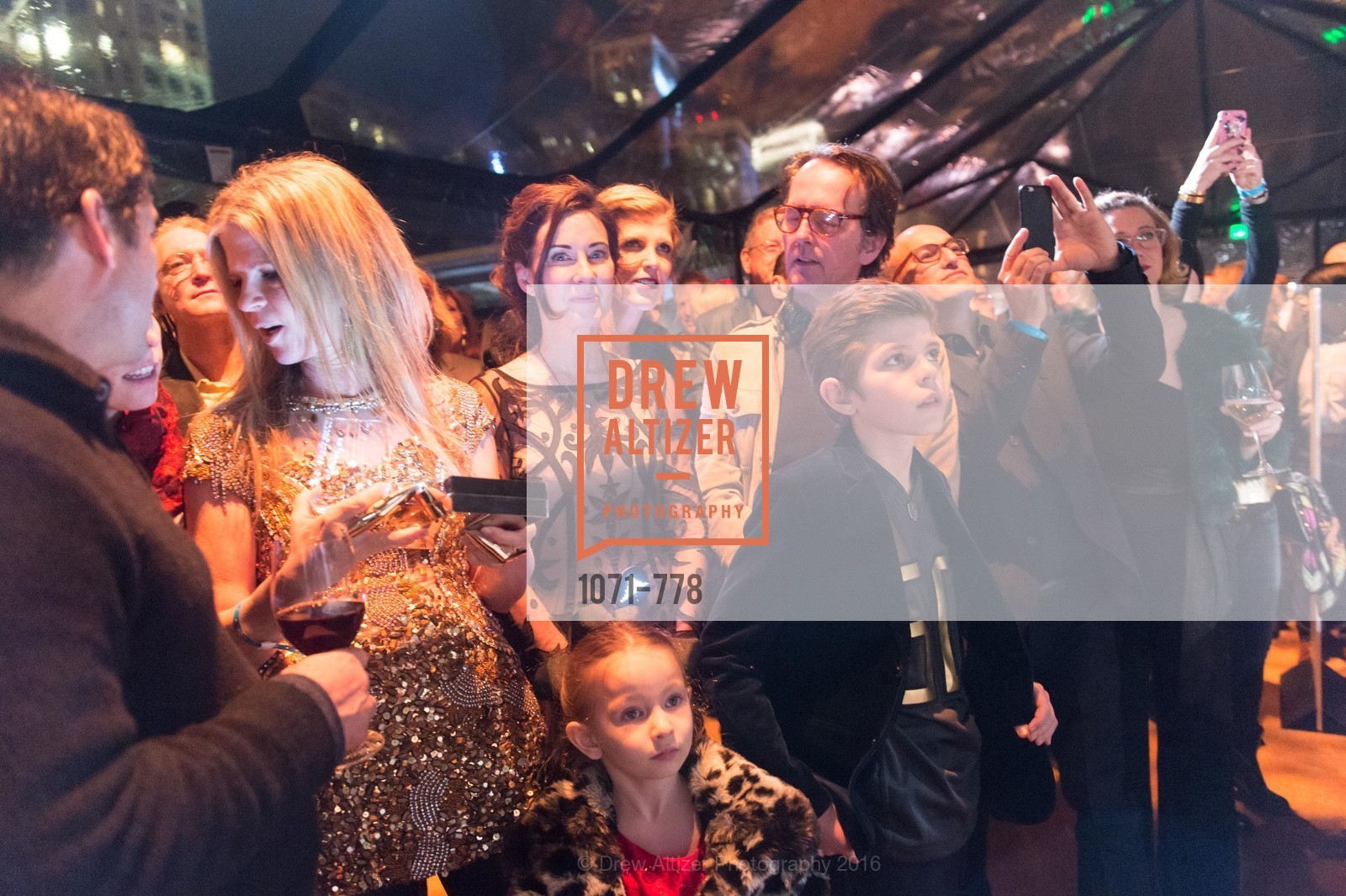 Yvonne Force Villareal, Vanessa Inn, The Bay Lights Grand Relighting Celebration, Epic Steakhouse. 369 The Embarcadero, January 29th, 2016,Drew Altizer, Drew Altizer Photography, full-service event agency, private events, San Francisco photographer, photographer California