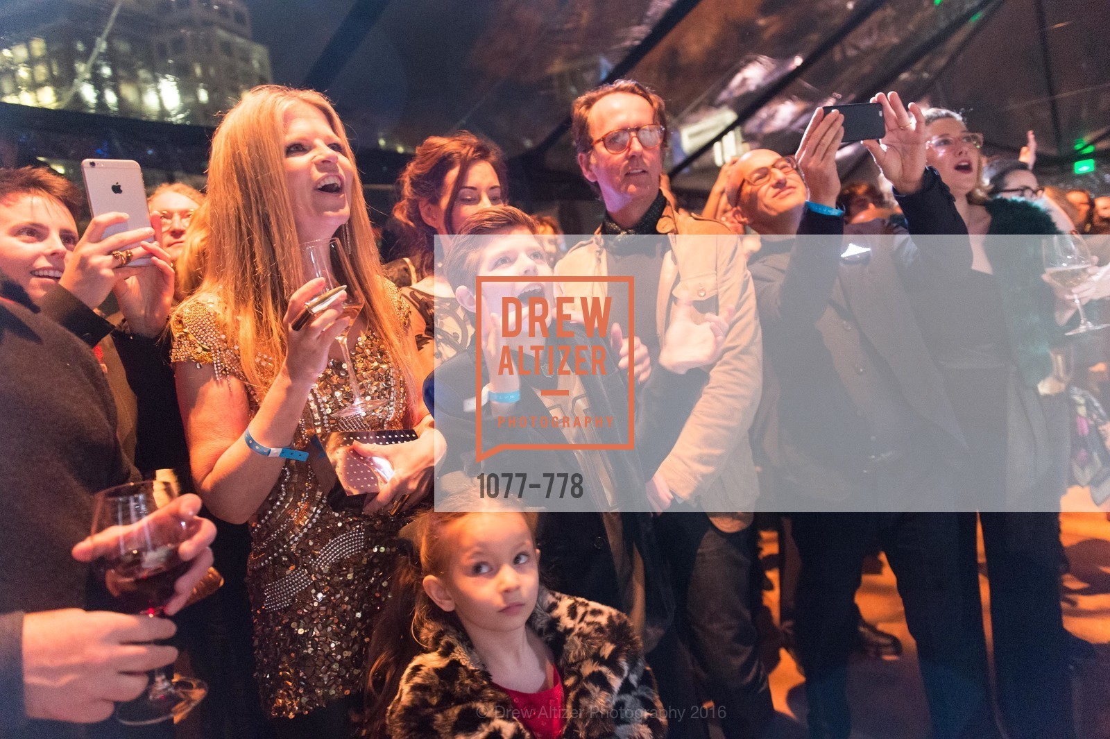 Yvonne Force Villareal, Vanessa Inn, The Bay Lights Grand Relighting Celebration, Epic Steakhouse. 369 The Embarcadero, January 29th, 2016,Drew Altizer, Drew Altizer Photography, full-service agency, private events, San Francisco photographer, photographer california