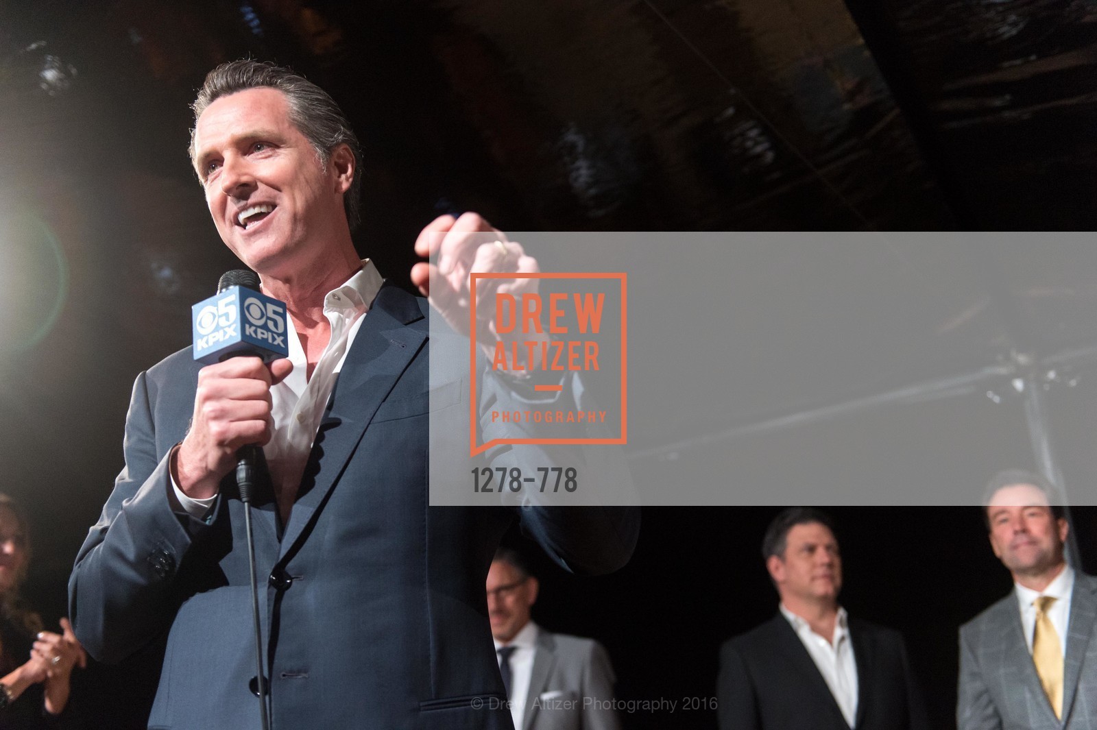 Gavin Newsom, The Bay Lights Grand Relighting Celebration, Epic Steakhouse. 369 The Embarcadero, January 29th, 2016,Drew Altizer, Drew Altizer Photography, full-service agency, private events, San Francisco photographer, photographer california