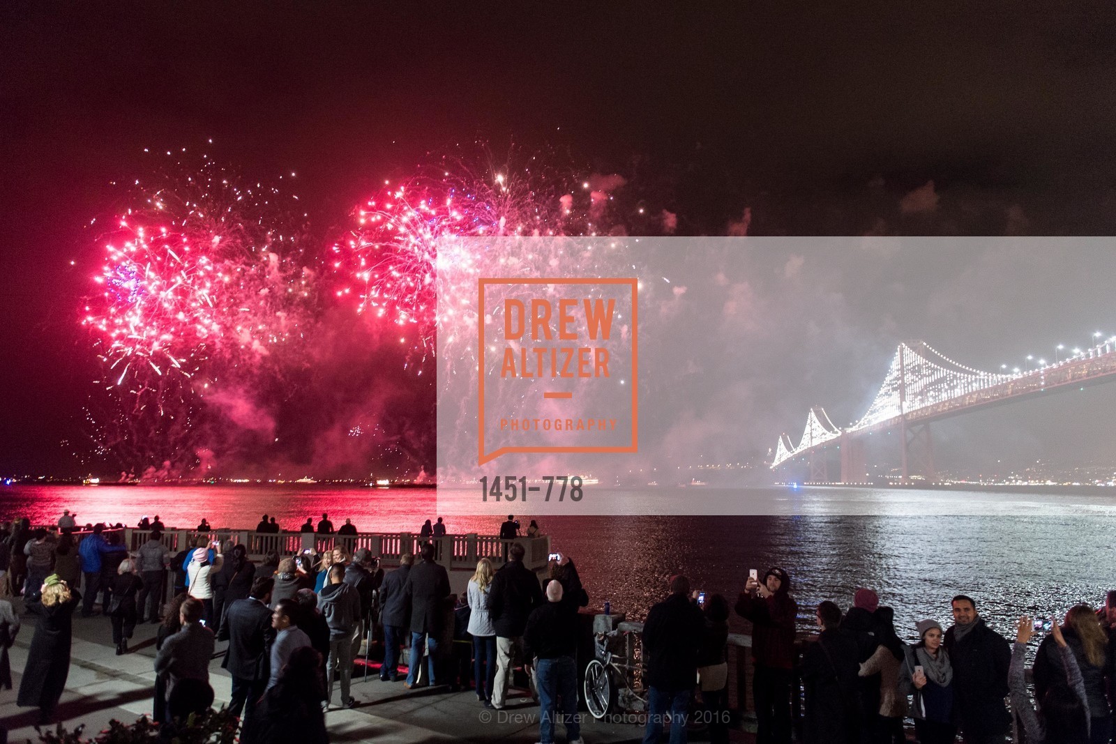 Atmosphere, The Bay Lights Grand Relighting Celebration, Epic Steakhouse. 369 The Embarcadero, January 29th, 2016,Drew Altizer, Drew Altizer Photography, full-service agency, private events, San Francisco photographer, photographer california