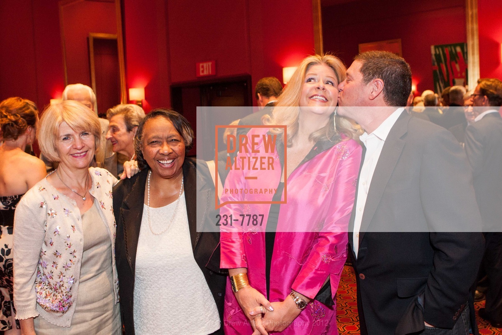 Annette Campbell-White, Sylvia Lindsey, Susan Graham, Myron Marx, Photo #231-7787