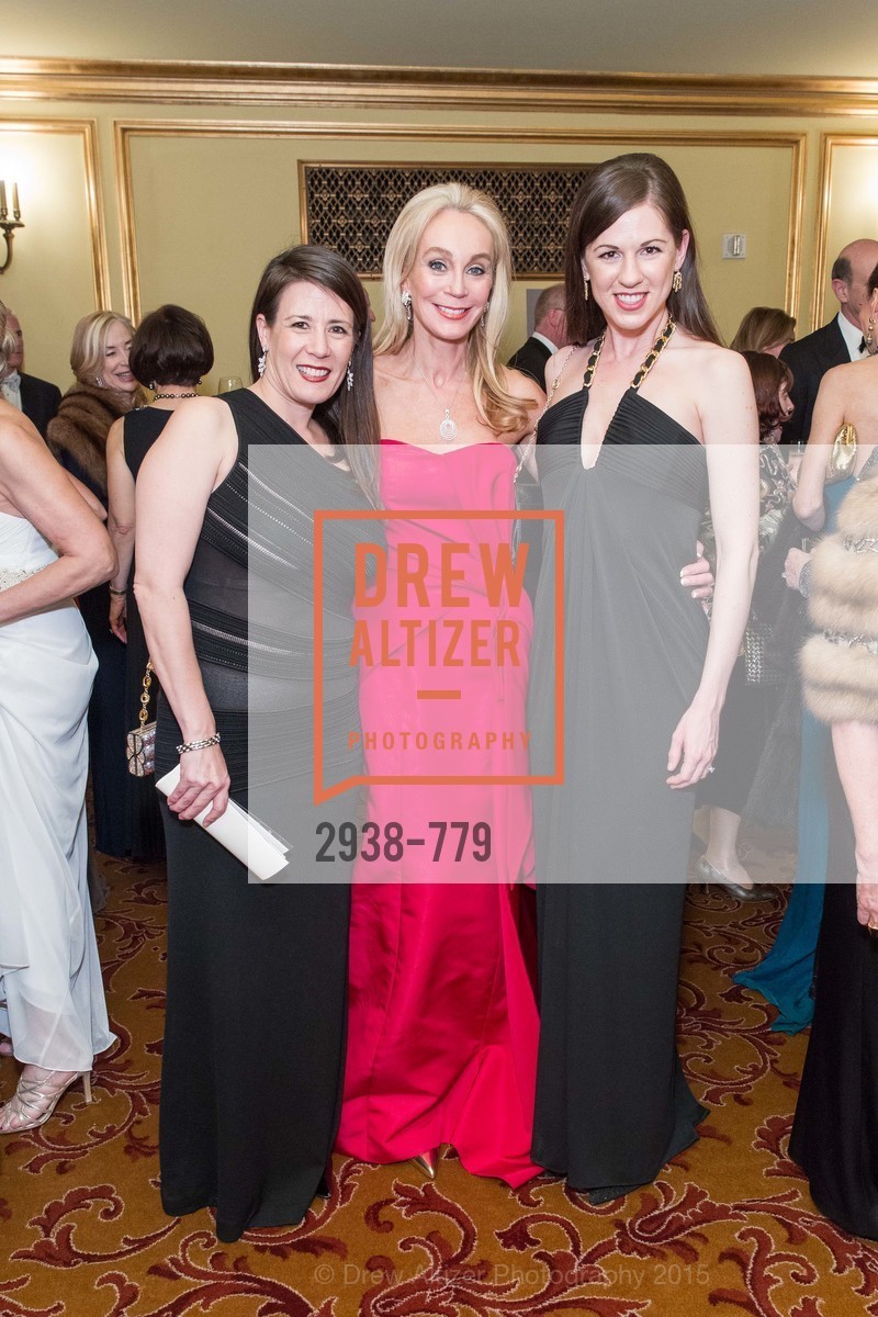 Stephanie Ziesel, Giselle Anna Parry, Kristin Bertrand, Photo #2938-779