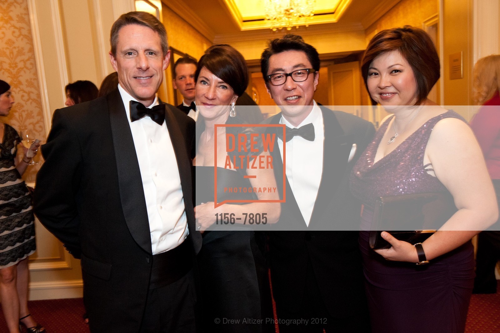 John Denniston, Dena Denniston, Hoyoung Huh, Eleanor Park, RESURGE International Transformations Gala, US, November 3rd, 2012, Photo #1156-7805 John Denniston, Dena Denniston, Hoyoung Huh, Eleanor Park, Photo #1156-7805