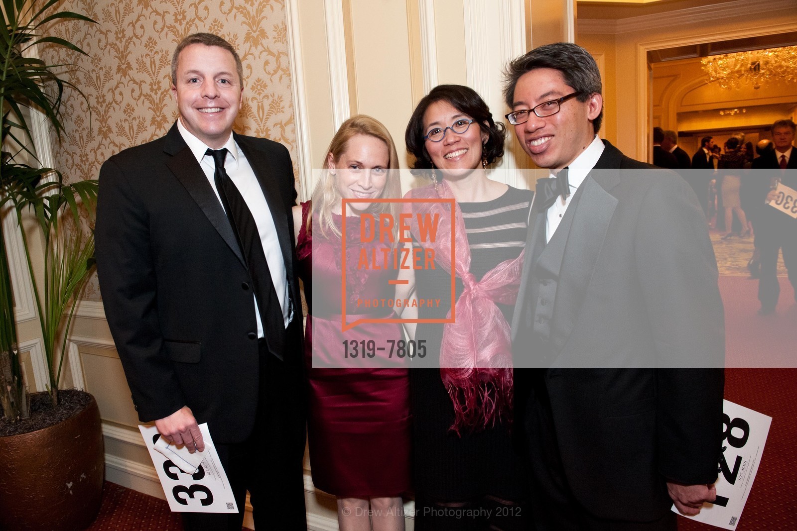 Marc Teillon, Meredith Ludlow, ? Yuan, Keith Chun, RESURGE International Transformations Gala, US, November 3rd, 2012, Photo #1319-7805 Marc Teillon, Meredith Ludlow, ? Yuan, Keith Chun, Photo #1319-7805