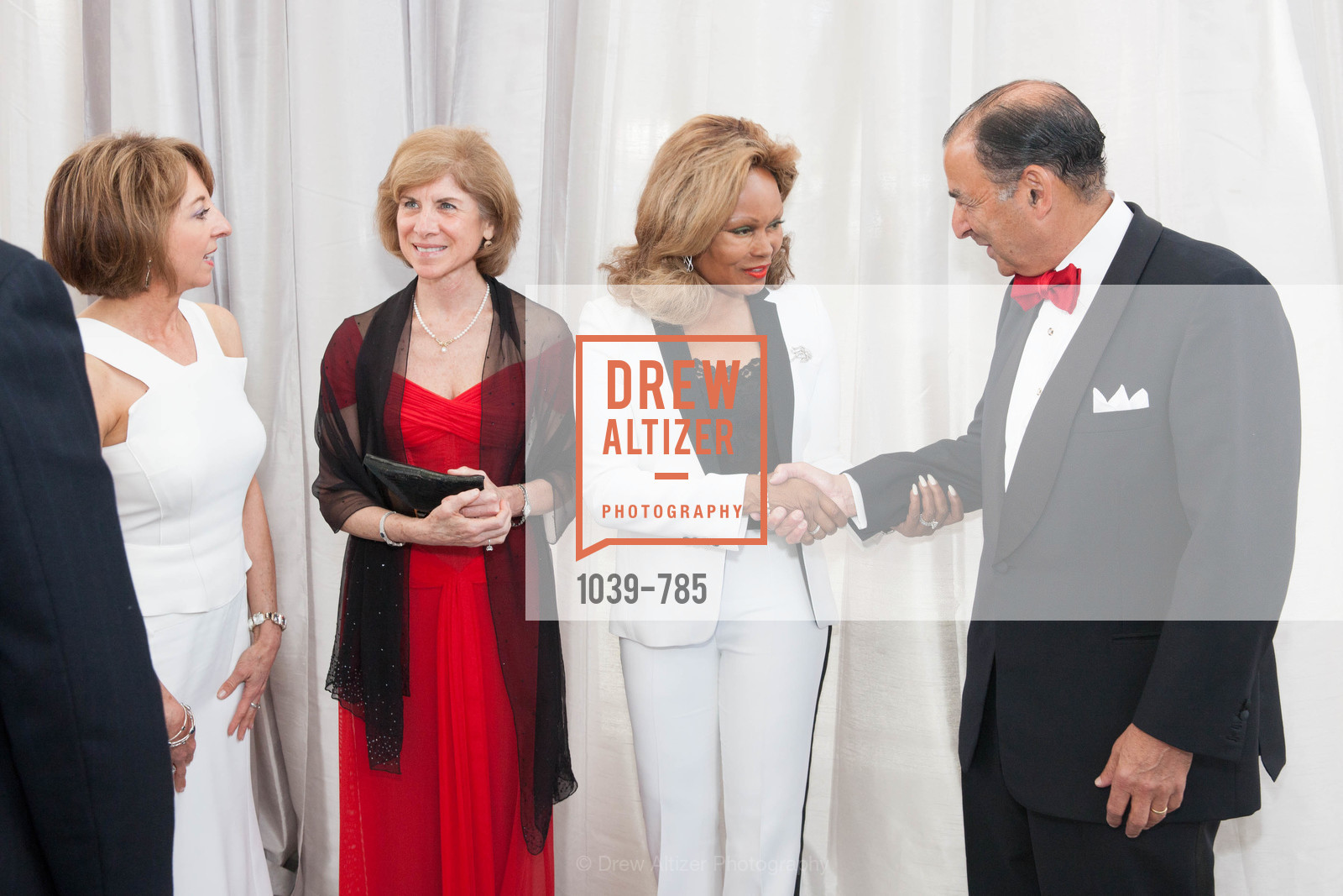 Teresa Briggs, Gail McGovern, Janice Bryant Howroyd, Photo #1039-785