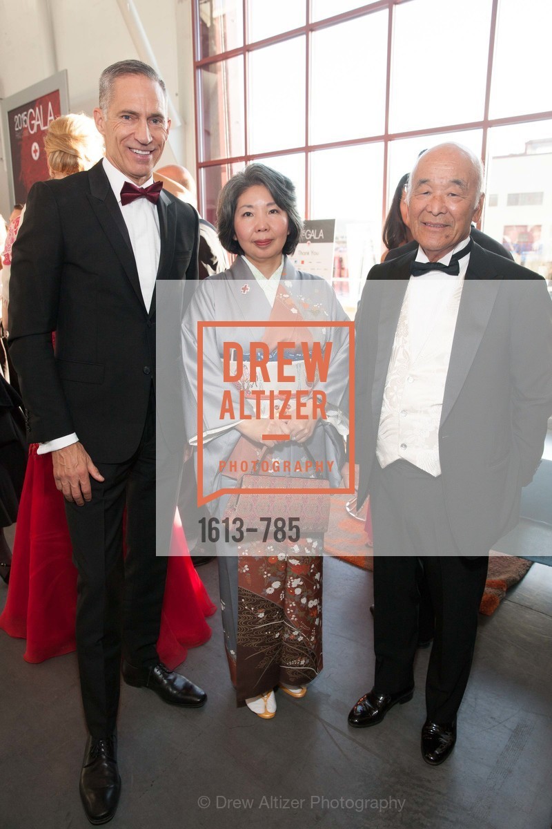 Mark Cloutier, Kazue Watanabe, Hiro Ogawa, 2015 RED CROSS Gala, US, April 12th, 2015, Photo #1613-785 Mark Cloutier, Kazue Watanabe, Hiro Ogawa, Photo #1613-785