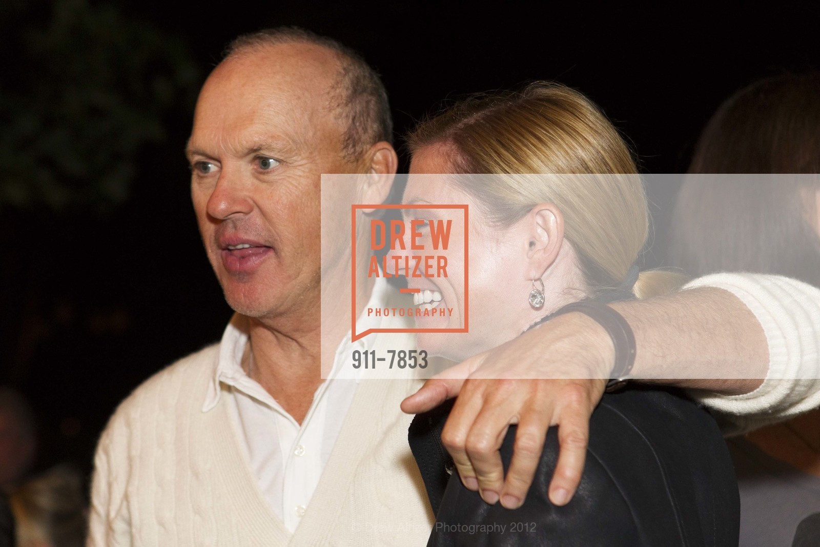 Michael Keaton, Kimberly Miller, Photo #911-7853