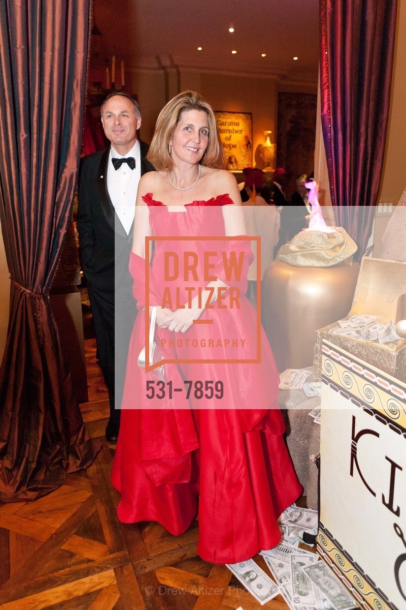 Jim Callinan, Letty Callinan, Jillian Manus & Alan Salzman Valentine’s Day Ball, US, February 11th, 2012, Photo #531-7859 Jim Callinan, Letty Callinan, Photo #531-7859