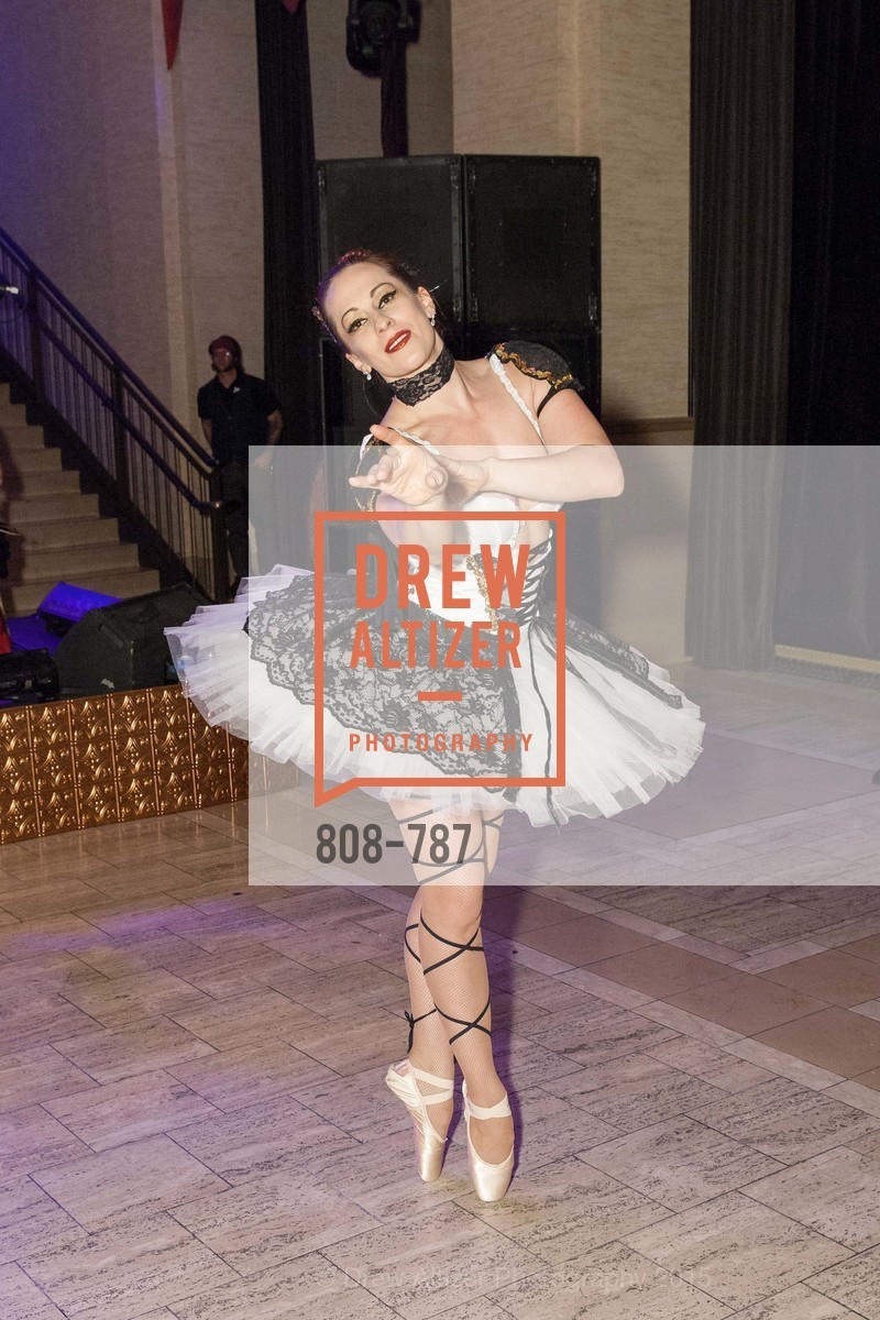 Performance, Bently Engagement, US, April 14th, 2015,Drew Altizer, Drew Altizer Photography, full-service agency, private events, San Francisco photographer, photographer california