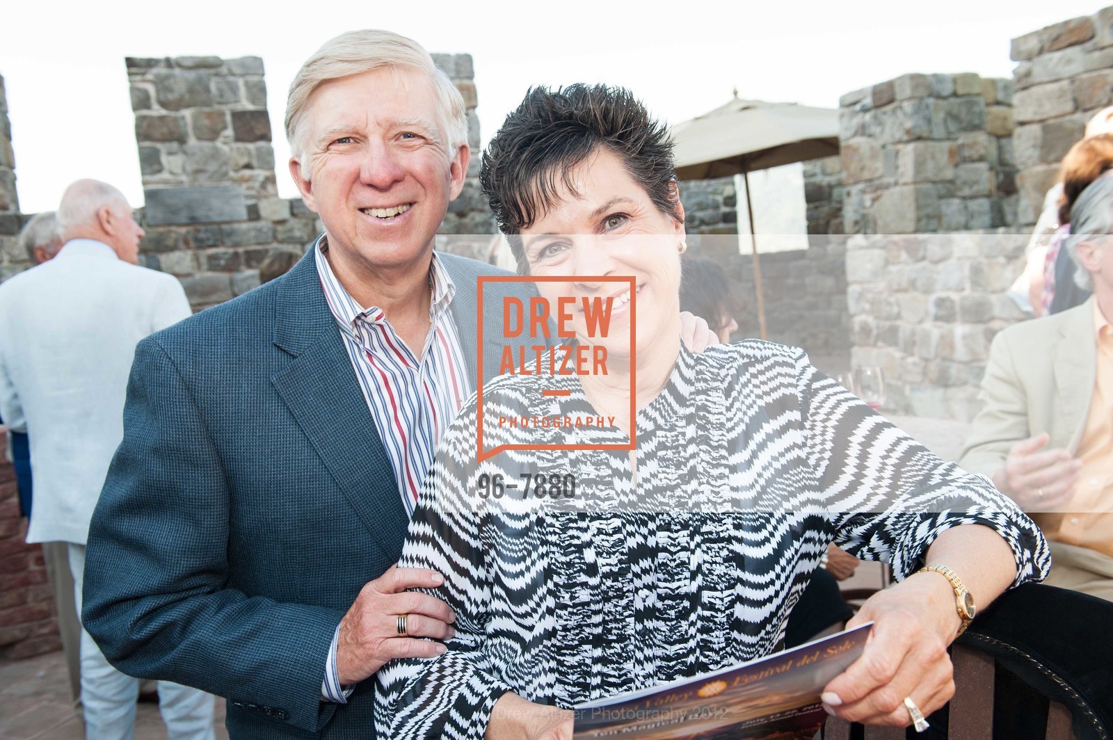 Jim Weidner, Mary Weidner, FESTIVAL DEL SOLE Opening Night at Castello di Amoroso, US, July 13th, 2012, Photo #96-7880 Jim Weidner, Mary Weidner, Photo #96-7880
