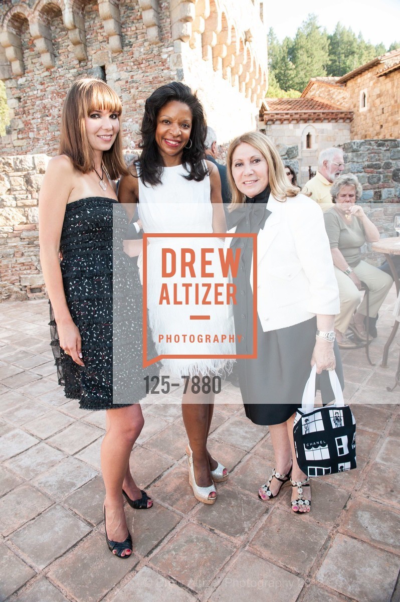 Olga Sadovskaya, Pamela Joyner, Athena Blackburn, FESTIVAL DEL SOLE Opening Night at Castello di Amoroso, US, July 13th, 2012, Photo #125-7880 Olga Sadovskaya, Pamela Joyner, Athena Blackburn, Photo #125-7880
