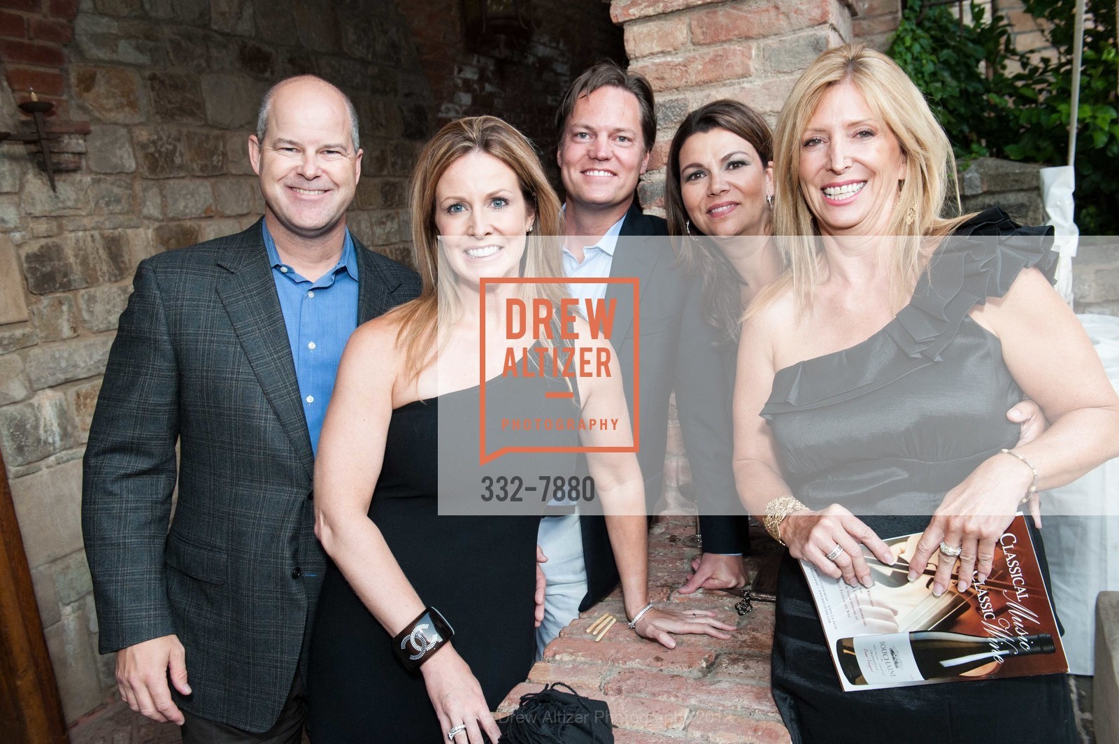 David Breach, Maggie Oetgen, Stephen Oetgen, Emily Breach, FESTIVAL DEL SOLE Opening Night at Castello di Amoroso, US, July 13th, 2012, Photo #332-7880 David Breach, Maggie Oetgen, Stephen Oetgen, Emily Breach, Photo #332-7880