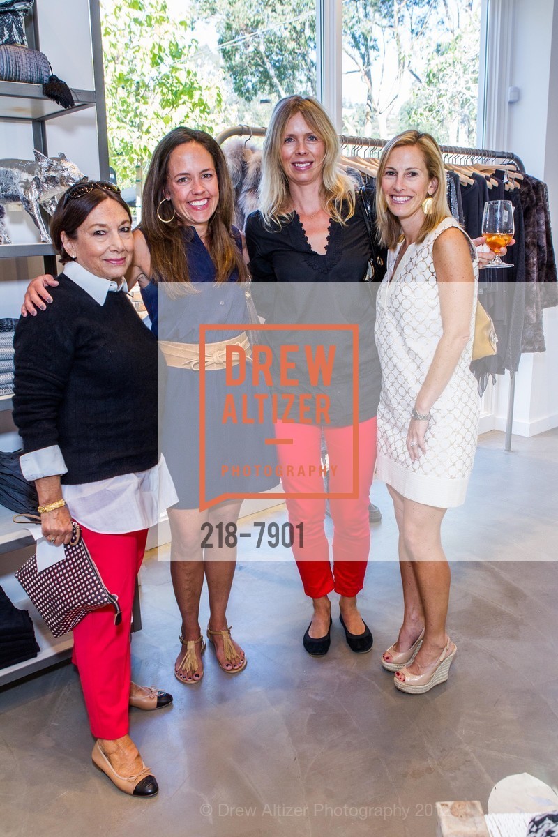 Connie Woodford, Amy Lowery, Krista Harris, Alex Jennings, Photo #218-7901