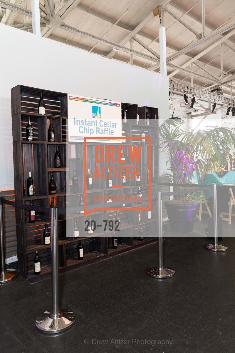 Instant Cellar Chip Raffle, MEALS ON WHEELS OF SAN FRANCISCO'S 28th Annual Star Chefs and Vintners Gala, US, April 20th, 2015,Drew Altizer, Drew Altizer Photography, full-service agency, private events, San Francisco photographer, photographer california
