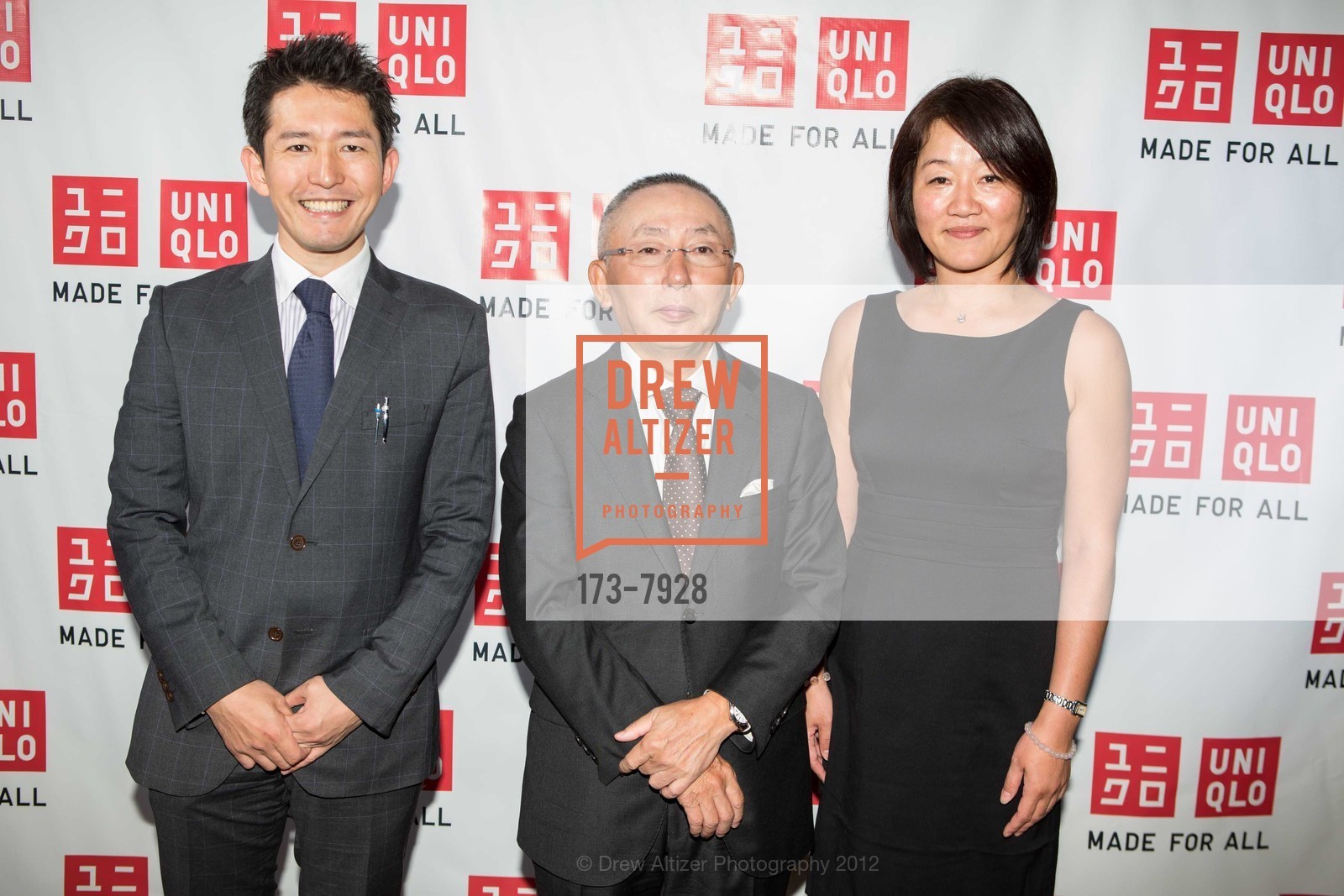 Kazuhiro Sakurai, Tadashi Yanai, Tomomi Yamamoto, UNIQLO San Francisco Opens to the Public, Uniqlo Store. 111 Powell Street, October 4th, 2012, Photo #173-7928 Kazuhiro Sakurai, Tadashi Yanai, Tomomi Yamamoto, Photo #173-7928