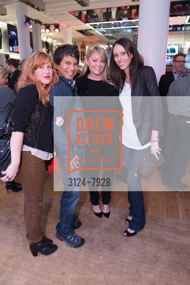 Dana Baker, Andre Angeles, Erin Egleston, Ali Grosslight, UNIQLO San Francisco Opens to the Public, Uniqlo Store. 111 Powell Street, October 4th, 2012, Photo #3124-7928 Dana Baker, Andre Angeles, Erin Egleston, Ali Grosslight, Photo #3124-7928