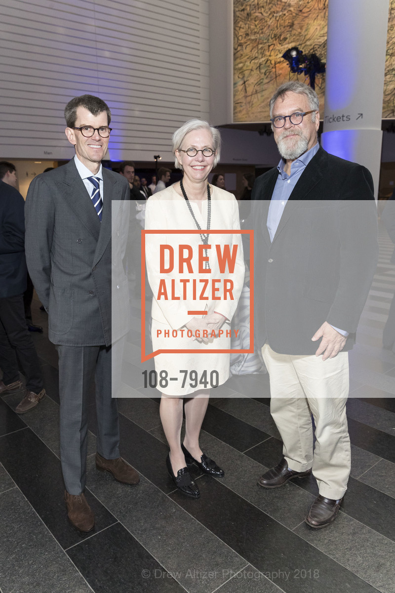 Wes Mitchell, Nan Keeton, Nion McEvoy, SFMOMA Director's Circle Dinner 2018, SFMOMA, March 14th, 2018, Photo #108-7940 Wes Mitchell, Nan Keeton, Nion McEvoy, Photo #108-7940
