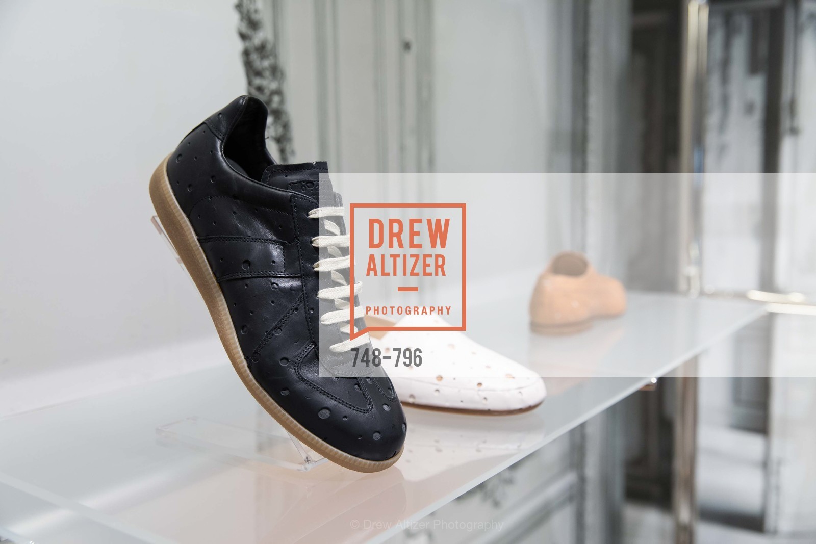 Atmosphere, MAISON MARGIELA San Francisco Boutique Grand Opening Event, US, April 24th, 2015,Drew Altizer, Drew Altizer Photography, full-service agency, private events, San Francisco photographer, photographer california