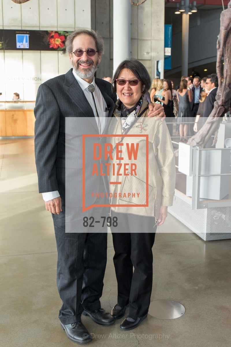 Marshall Stoller, Mikiko Huang, CALIFORNIA ACADEMY OF SCIENCES - Big Bang Gala 2015, US, April 24th, 2015, Photo #82-798 Marshall Stoller, Mikiko Huang, Photo #82-798