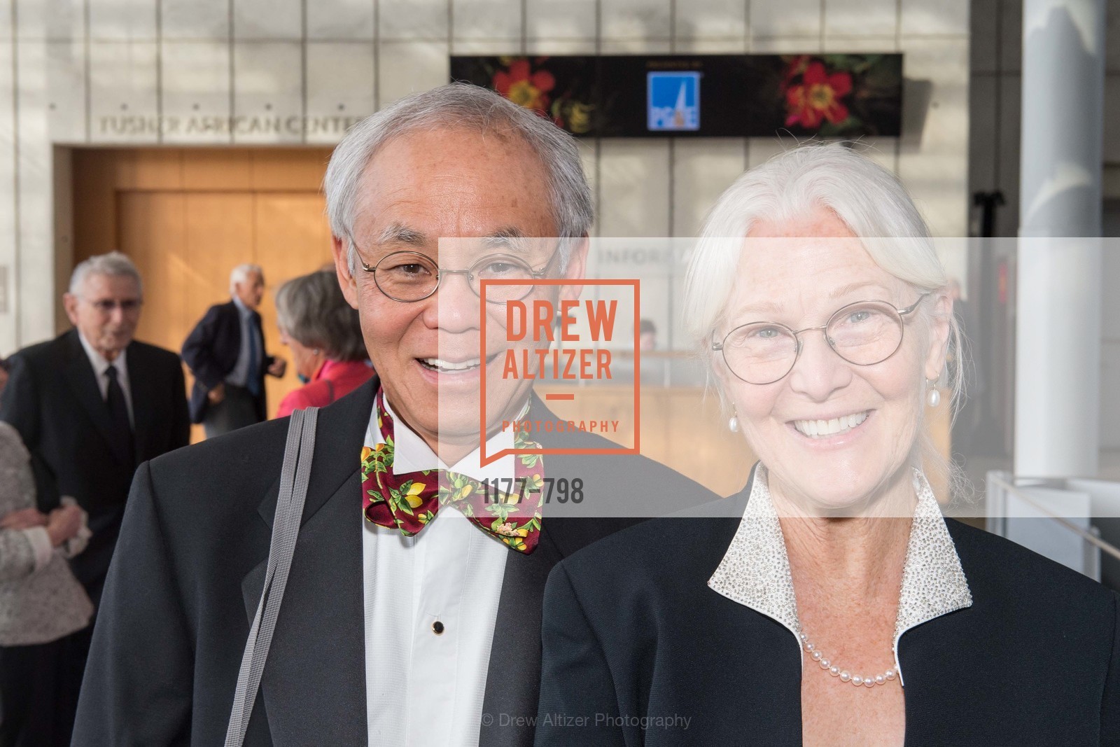 Gil Chu, Sharon Long, Photo #1177-798