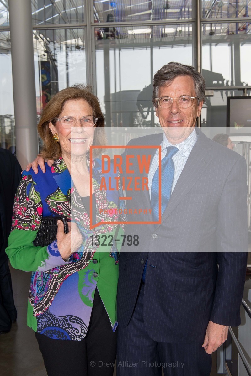Sheila Larson, Tom Larson, CALIFORNIA ACADEMY OF SCIENCES - Big Bang Gala 2015, US, April 24th, 2015, Photo #1322-798 Sheila Larson, Tom Larson, Photo #1322-798