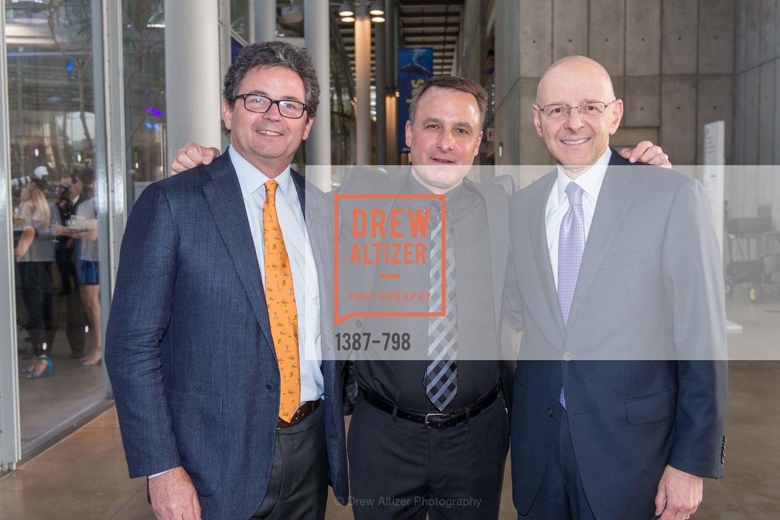 George Cogan, Jon Foley, Jerome Vascellaro, CALIFORNIA ACADEMY OF SCIENCES - Big Bang Gala 2015, US, April 24th, 2015, Photo #1387-798 George Cogan, Jon Foley, Jerome Vascellaro, Photo #1387-798