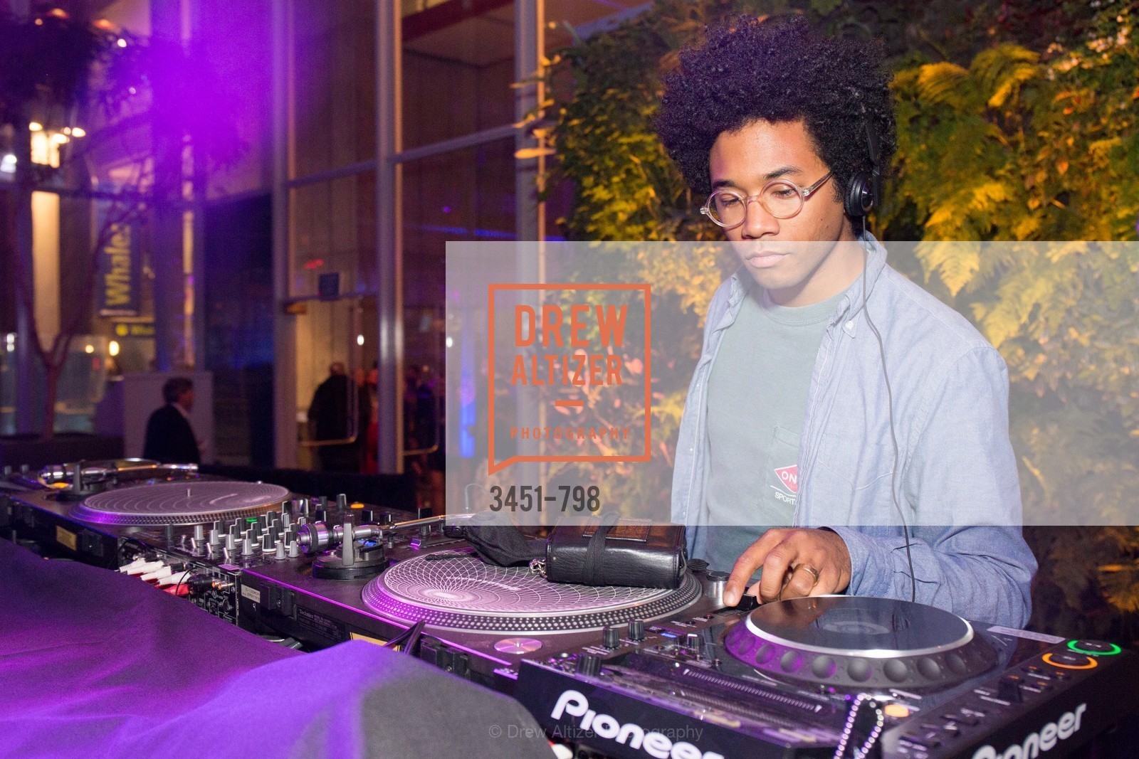 DJ Toro Y Moi, CALIFORNIA ACADEMY OF SCIENCES - Big Bang Gala 2015, US, April 24th, 2015,Drew Altizer, Drew Altizer Photography, full-service agency, private events, San Francisco photographer, photographer california