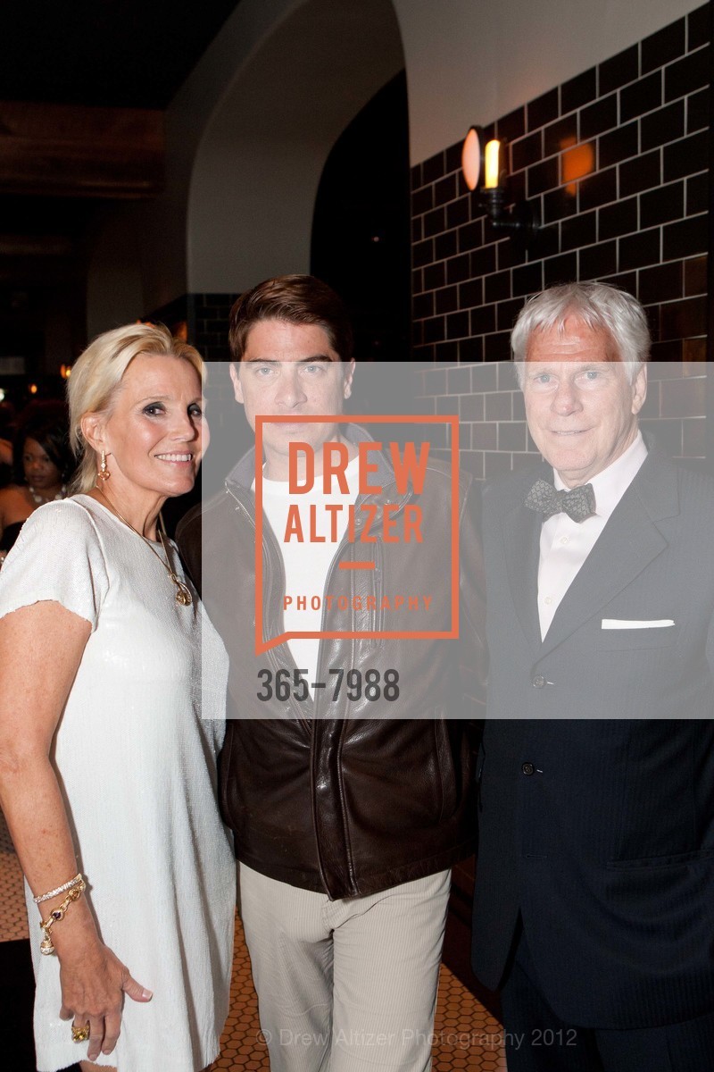 Susanne van Hecke, Aubrey Brewster, Tom Van Hecke, Photo #365-7988