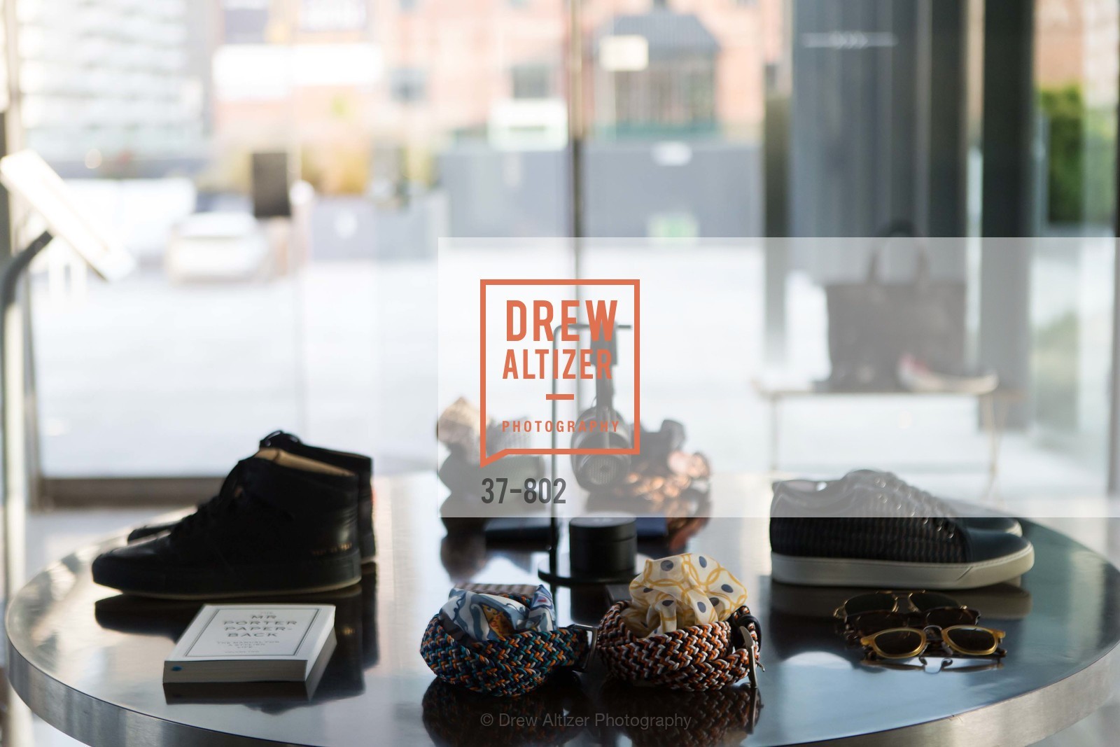Atmosphere, MR PORTER Celebrate The San Francisco Issue of The Journal, US, April 24th, 2015, Photo #37-802 Atmosphere, Photo #37-802