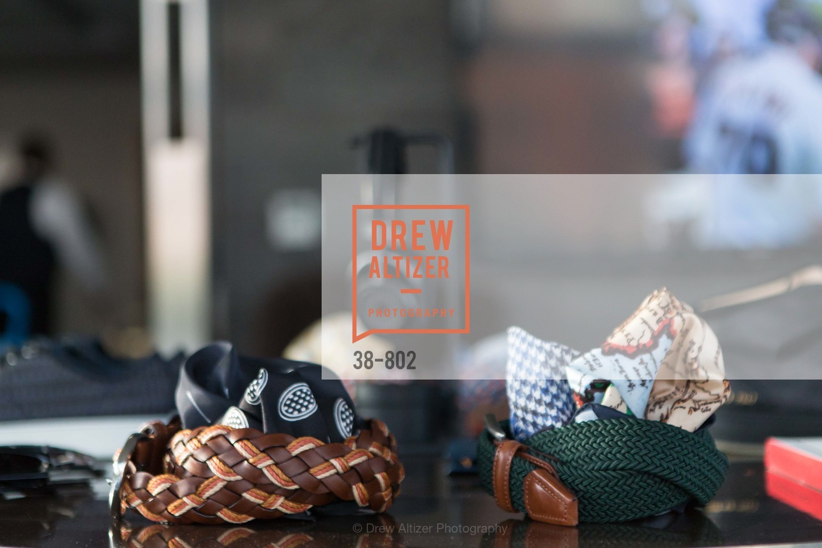 Atmosphere, MR PORTER Celebrate The San Francisco Issue of The Journal, US, April 24th, 2015, Photo #38-802 Atmosphere, Photo #38-802