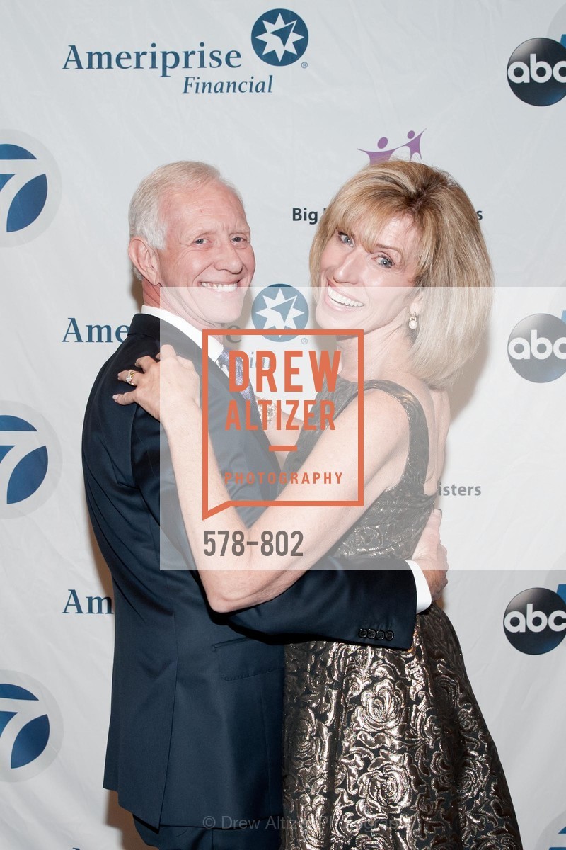 Sully Sullenberger, Lorrie Sullenberger, MR PORTER Celebrate The San Francisco Issue of The Journal, US, April 24th, 2015, Photo #578-802 Sully Sullenberger, Lorrie Sullenberger, Photo #578-802