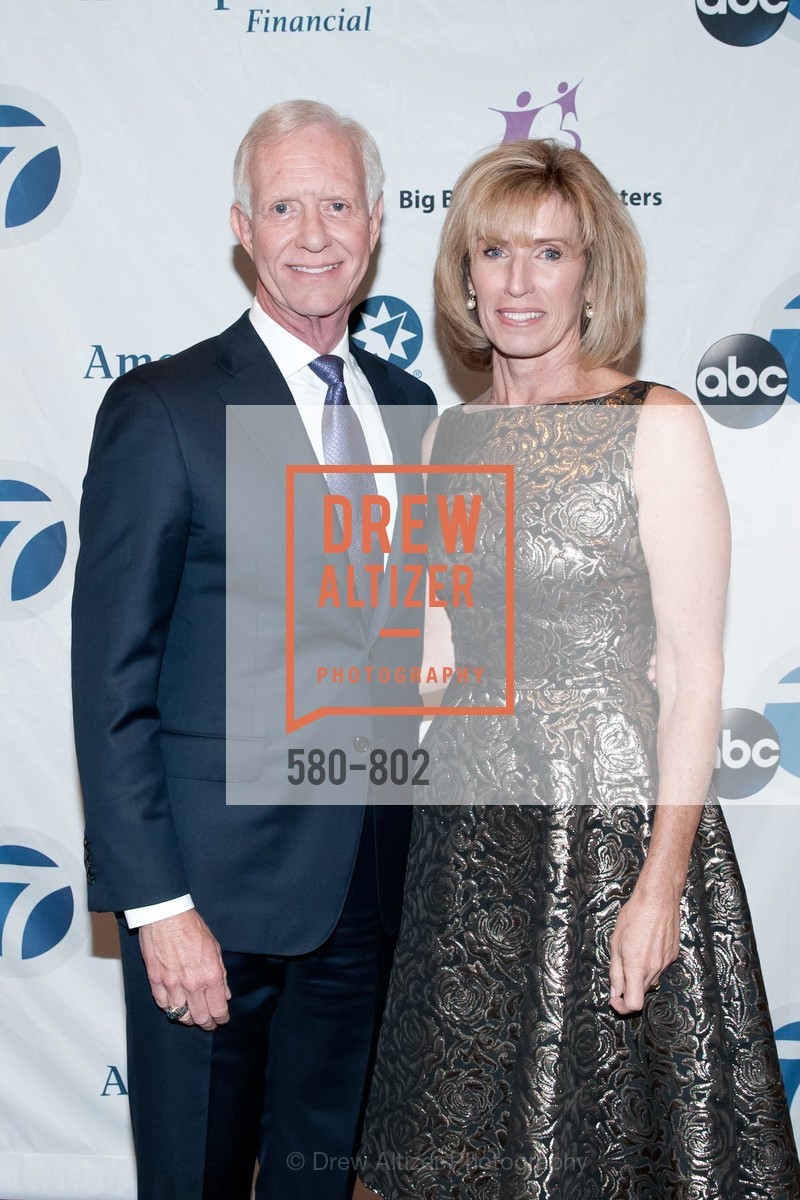 Sully Sullenberger, Lorrie Sullenberger, MR PORTER Celebrate The San Francisco Issue of The Journal, US, April 24th, 2015, Photo #580-802 Sully Sullenberger, Lorrie Sullenberger, Photo #580-802