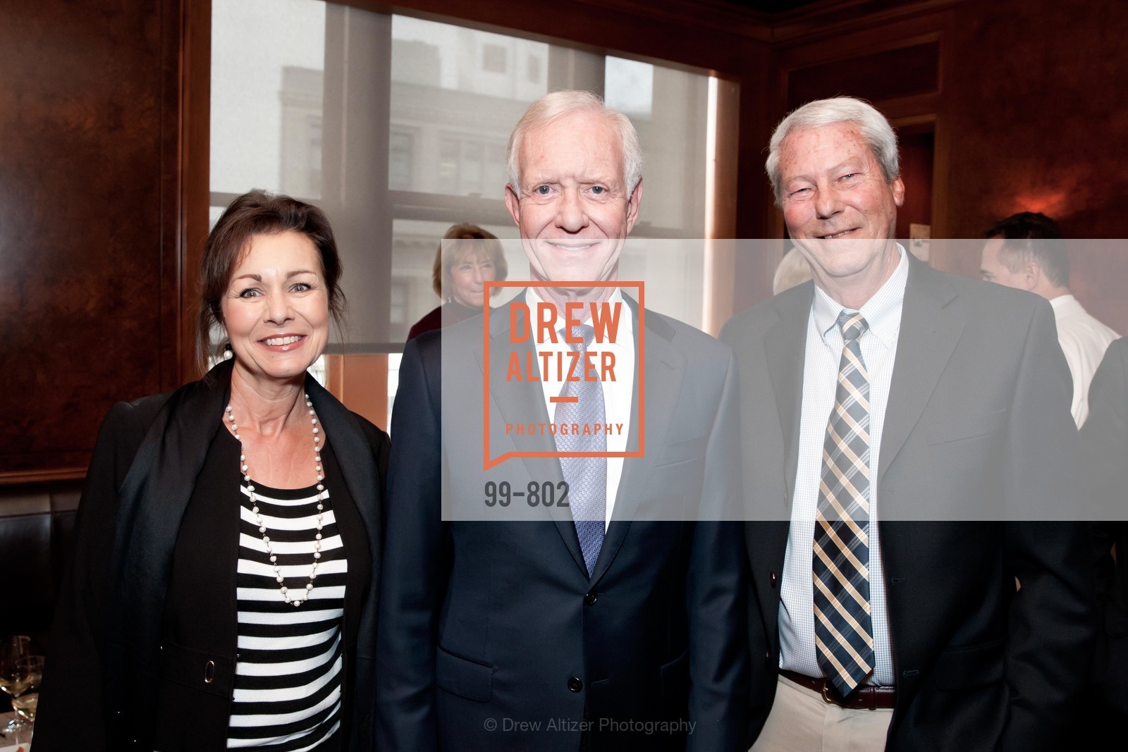 Sally Pierson, Sully Sullenberger, Tom Pierson, MR PORTER Celebrate The San Francisco Issue of The Journal, US, April 24th, 2015, Photo #99-802 Sally Pierson, Sully Sullenberger, Tom Pierson, Photo #99-802