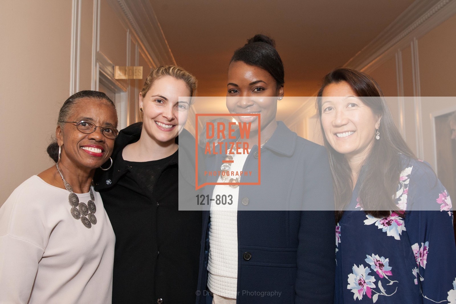Elizabeth Coleman, Max Glynn, Camille Hampton, Sophia Gold, BURKE'S Alumnae Luncheon, US, April 25th, 2015, Photo #121-803 Elizabeth Coleman, Max Glynn, Camille Hampton, Sophia Gold, Photo #121-803