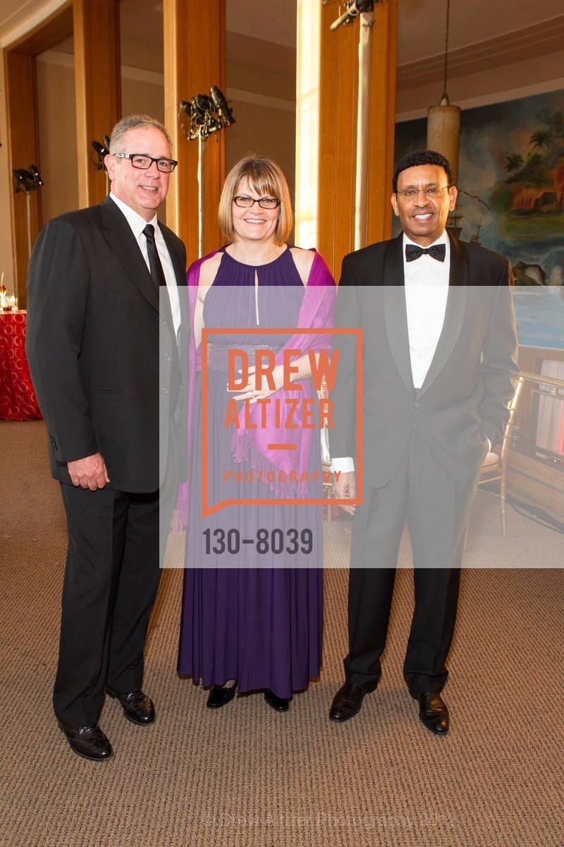 Steve Woodhead, Lisa McConnell, Bereket Haregot, Photo #130-8039