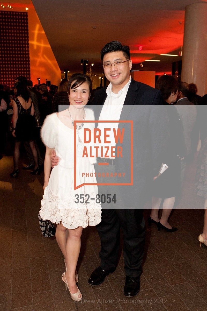 Carol Ma, Richard Cheng, BOUQUETS TO ART 2012 Opening Night Gala and Preview, US, March 12th, 2012, Photo #352-8054 Carol Ma, Richard Cheng, Photo #352-8054