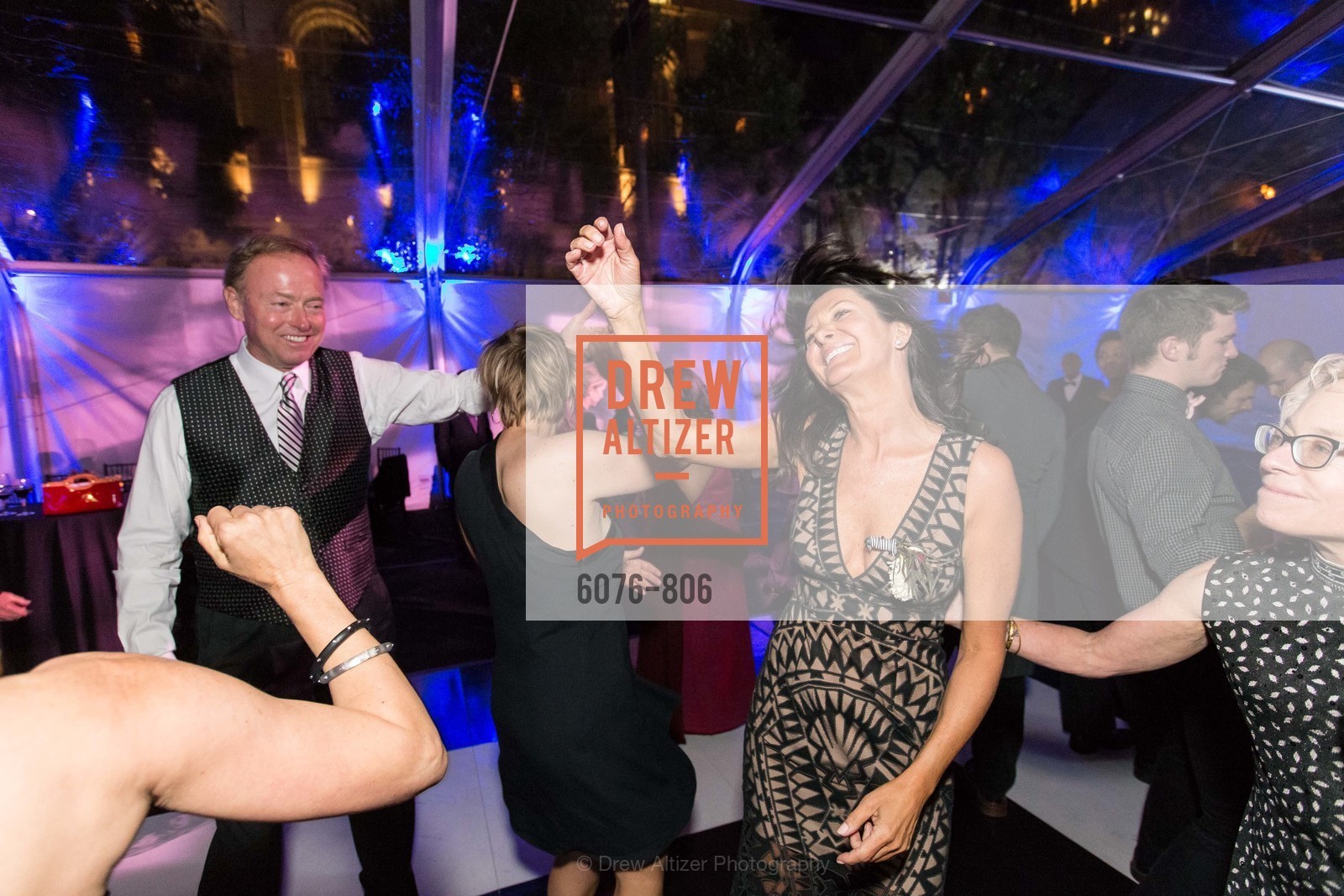 Dance Floor, A.C.T. Gala Come Get Stranded, US, April 26th, 2015, Photo #6076-806 Dance Floor, Photo #6076-806