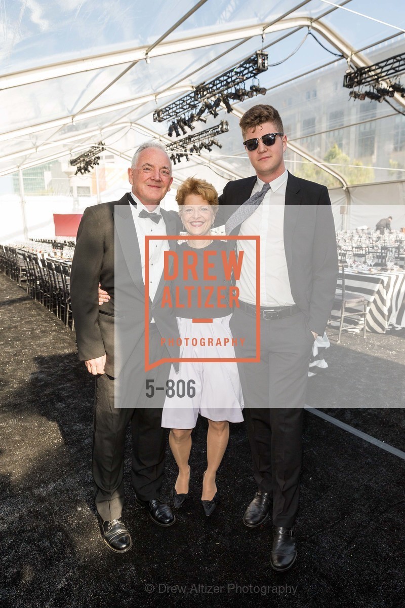 Anthony Giles, Carey Perloff, Nicholas Perloff Giles, A.C.T. Gala Come Get Stranded, US, April 26th, 2015, Photo #5-806 Anthony Giles, Carey Perloff, Nicholas Perloff Giles, Photo #5-806